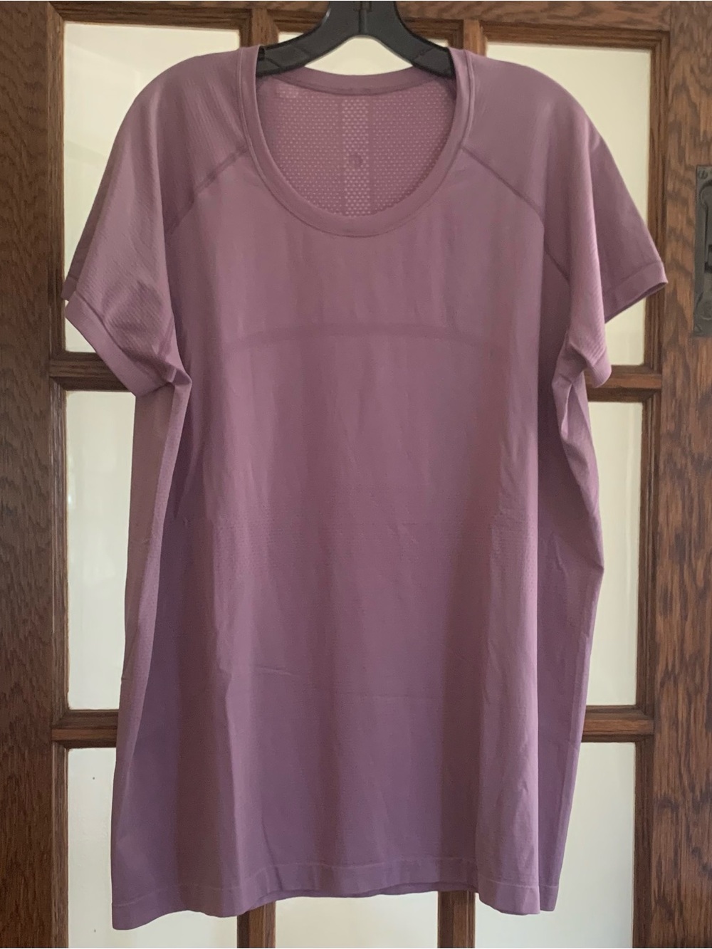 Lululemon Swiftly Tech Short Sleeve 2.0 - Purple - Size 20 Excellent